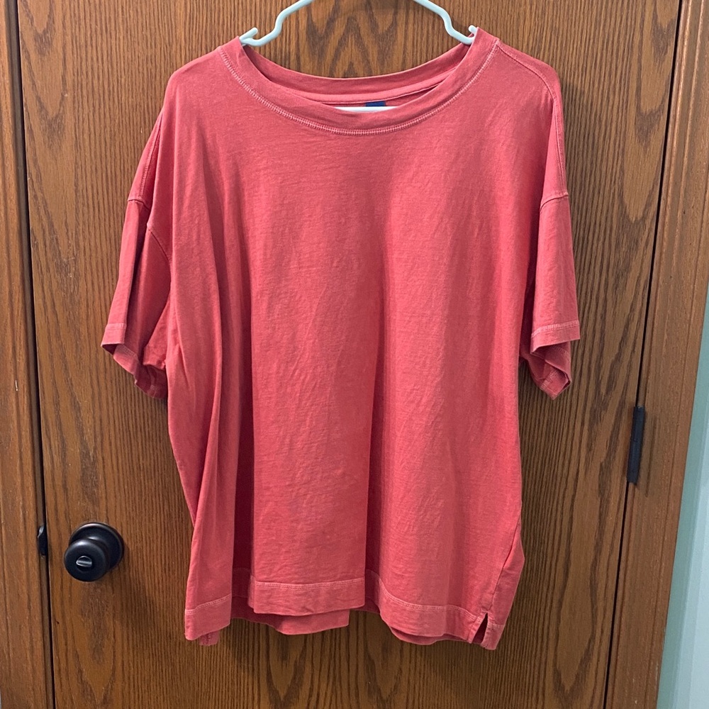 Old Navy Coral Short Sleeve Tee
